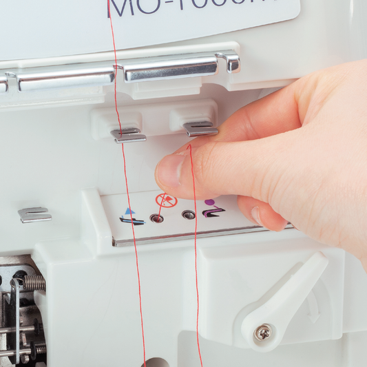 MO-1000 2/3/4 Air Threading Overlock with Differential Feed and Rolled Hem