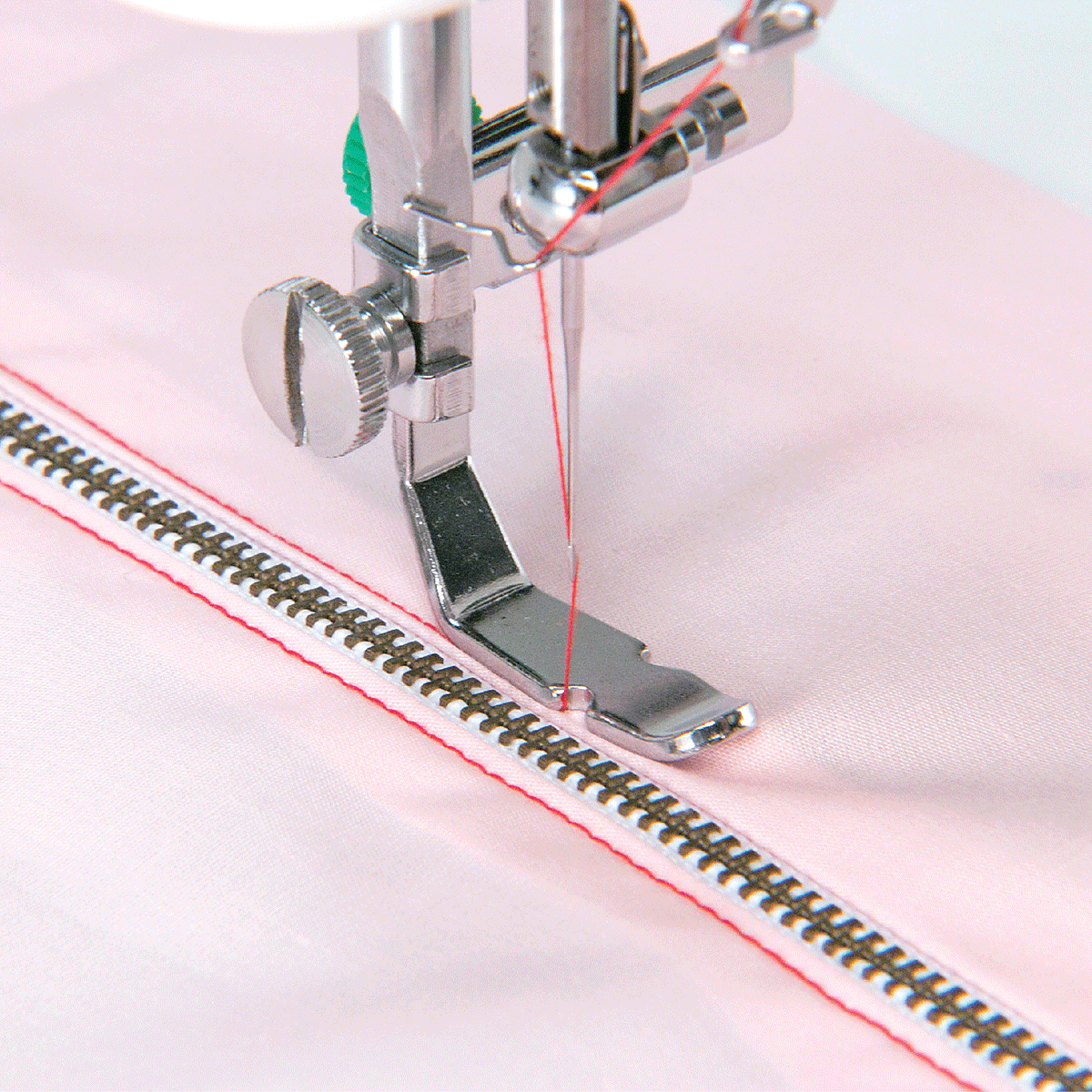 TL-2010Q Mid-Arm Quilting and Piecing Machine with Automatic Thread Trimmer and Speed Control